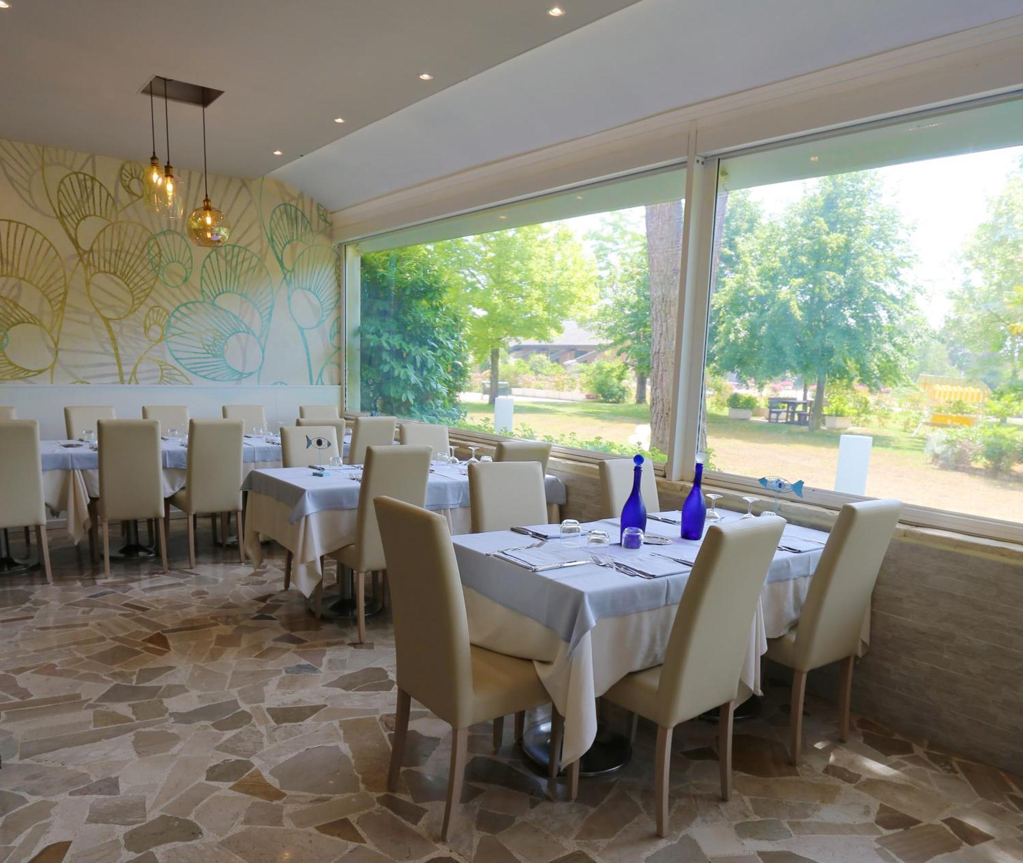 Hotel Hiki 3 Superior Bibione Exterior photo