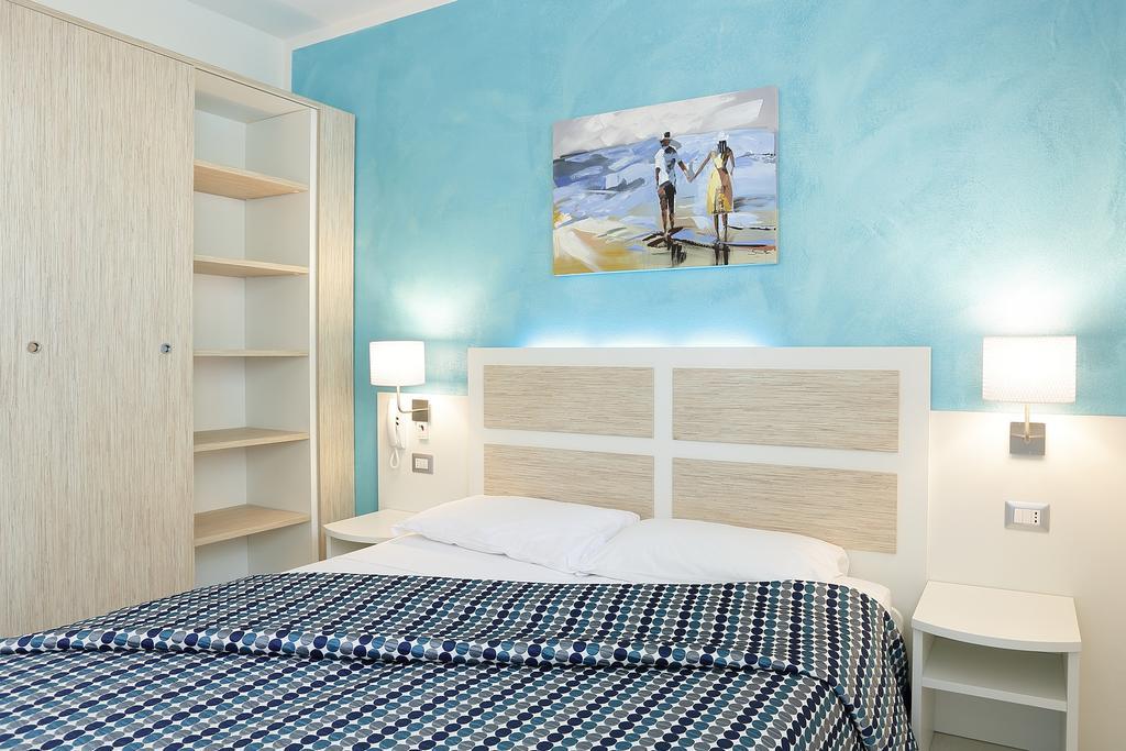 Hotel Hiki 3 Superior Bibione Exterior photo