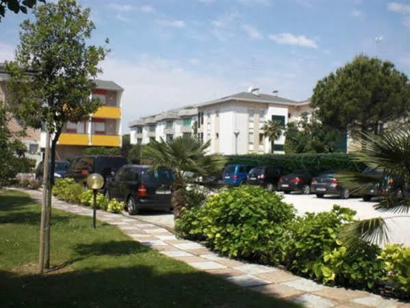 Hotel Hiki 3 Superior Bibione Exterior photo