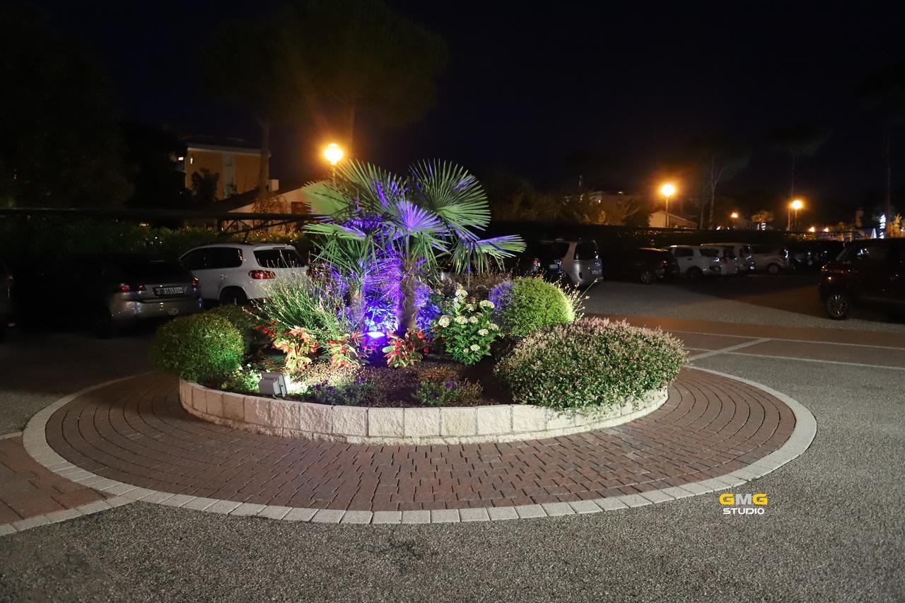 Hotel Hiki 3 Superior Bibione Exterior photo